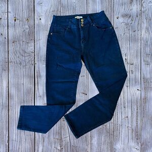 Women’s ankle length jeans